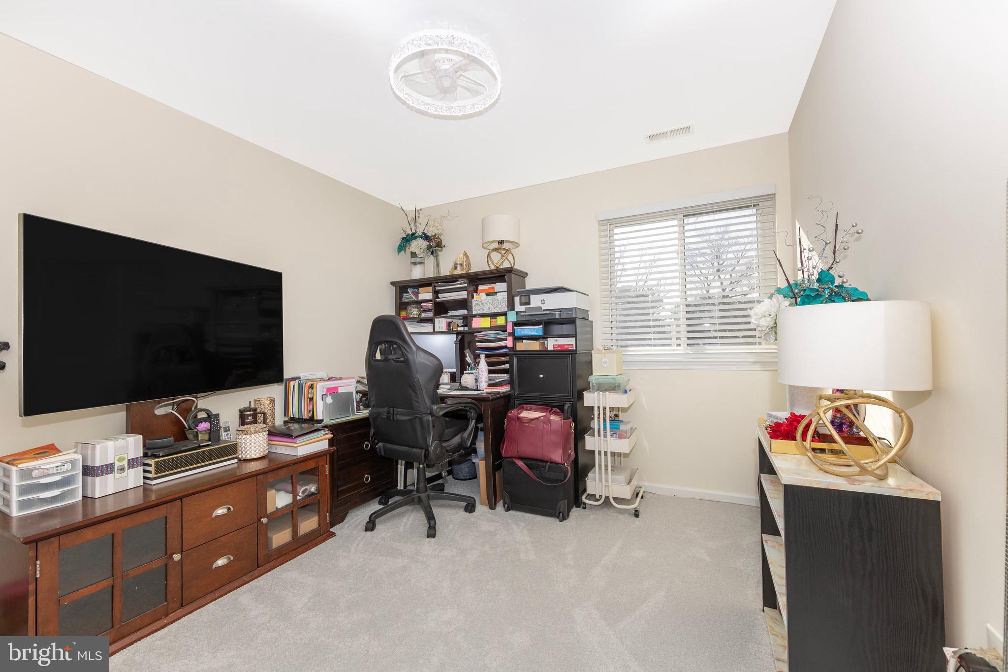 THOMAS CHOICE GARDENS - Residential