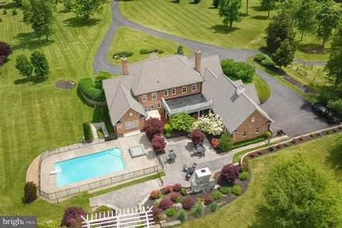 821 APPLE PIE RIDGE ROAD WINCHESTER VA 22603