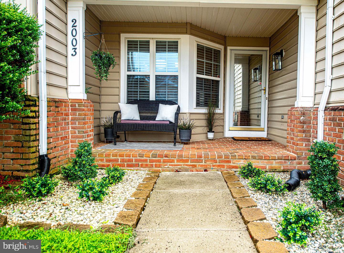 2003 TIFFANY TERRACE