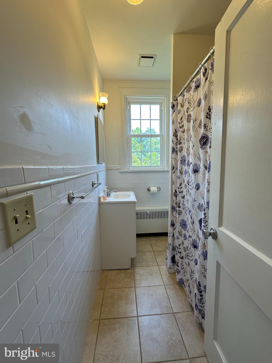 FREDERICKSBURG CITY - Residential Lease