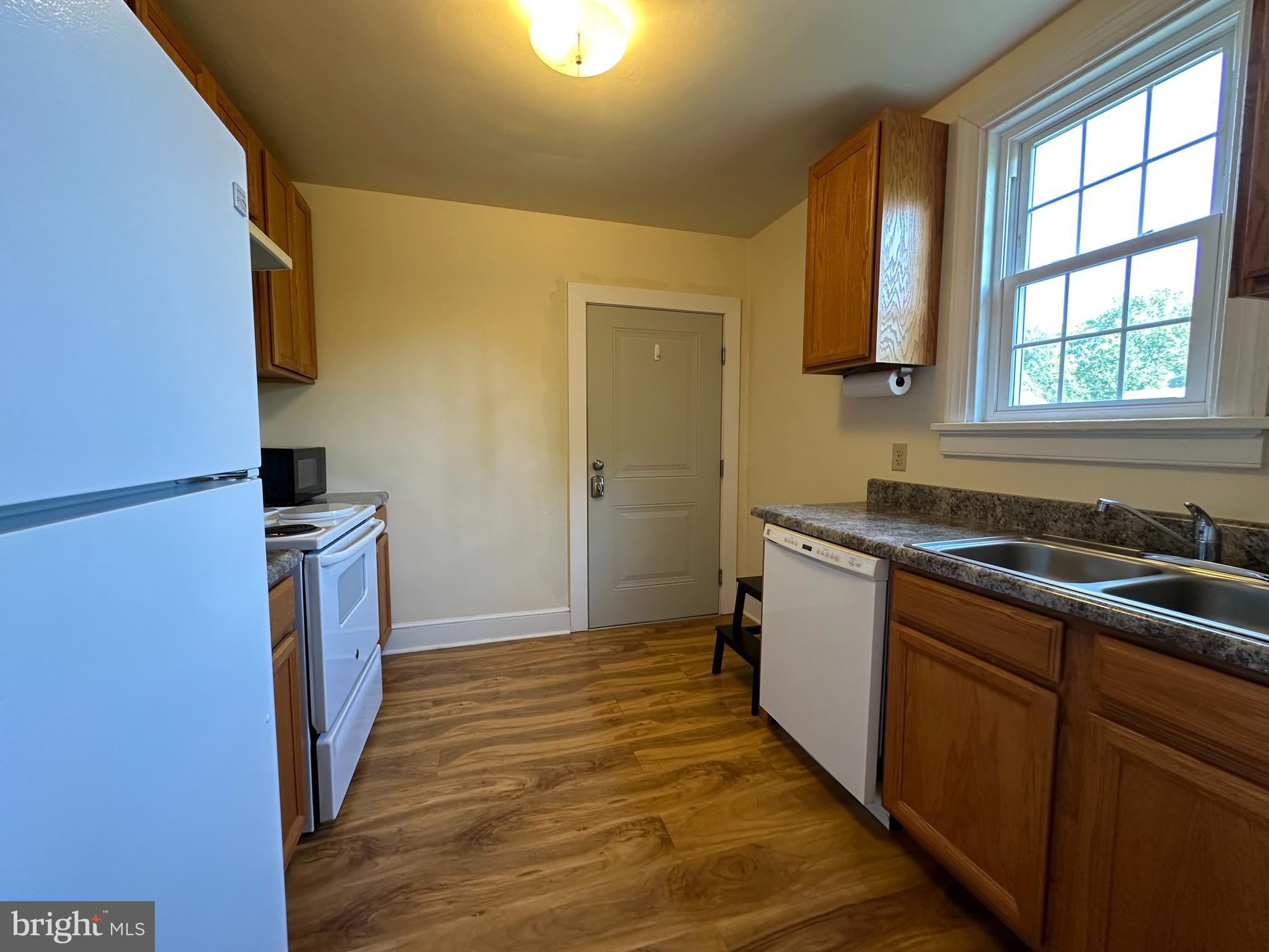 FREDERICKSBURG CITY - Residential Lease