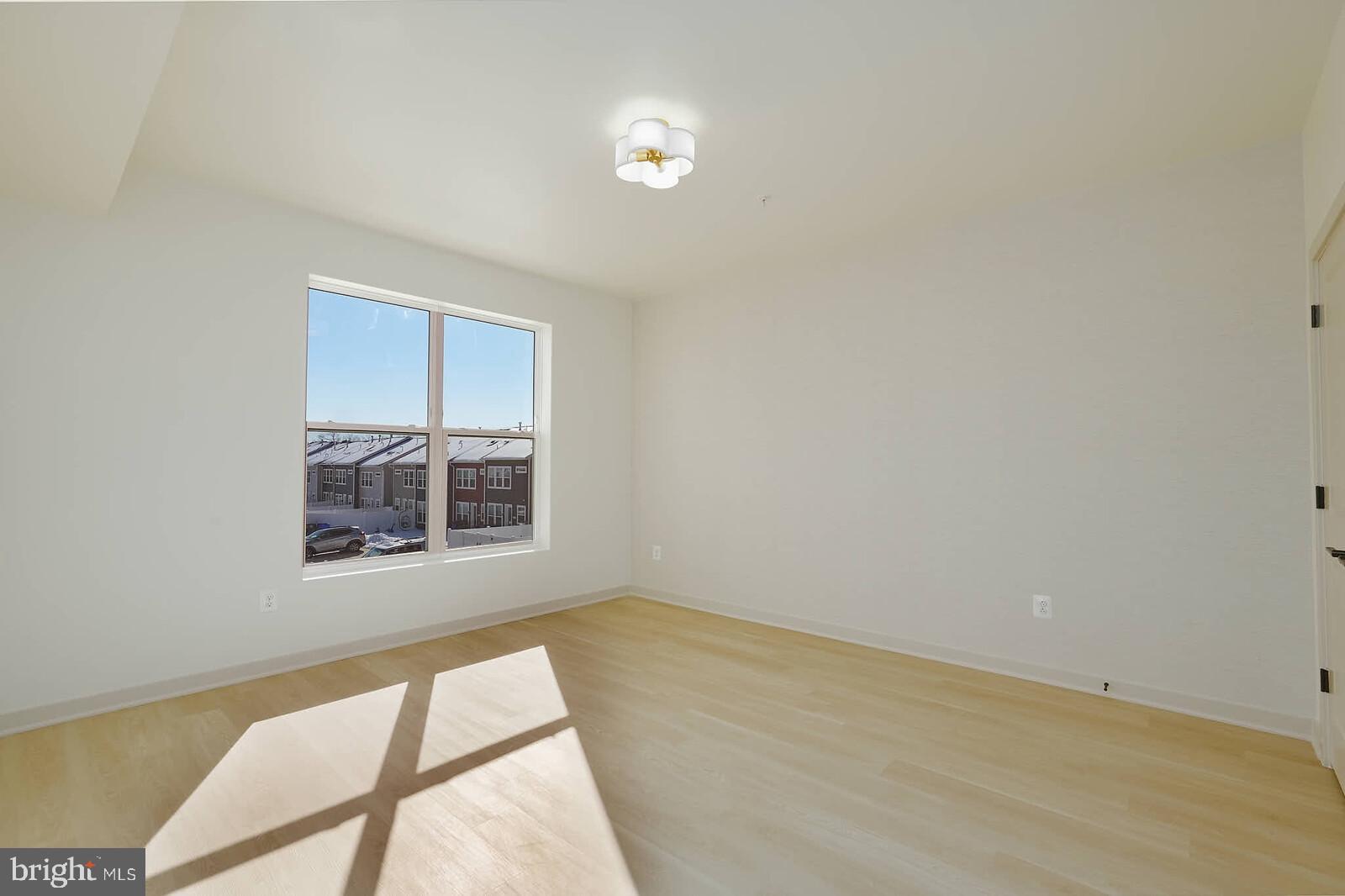 GAMBRILL GLENN - Residential