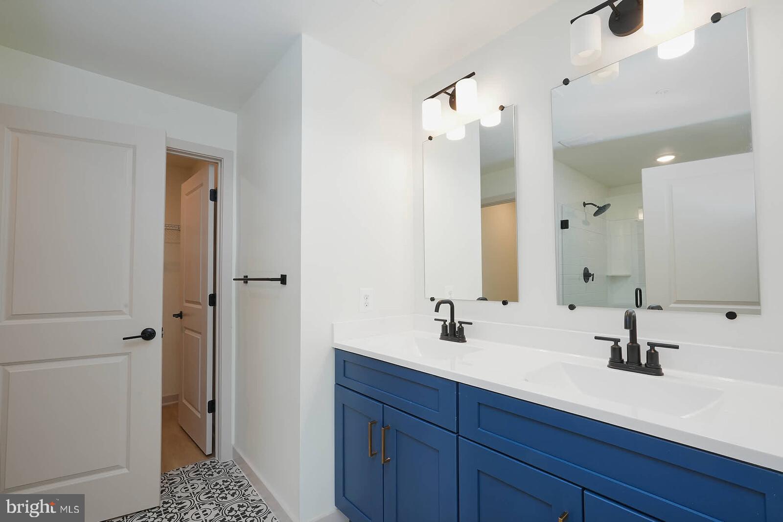 GAMBRILL GLENN - Residential