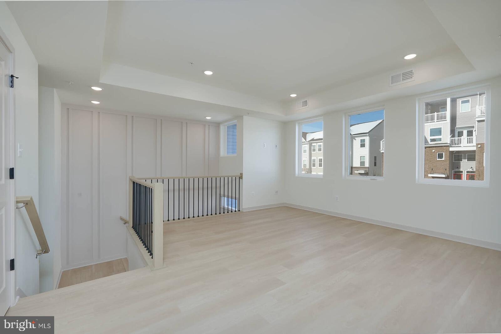 GAMBRILL GLENN - Residential