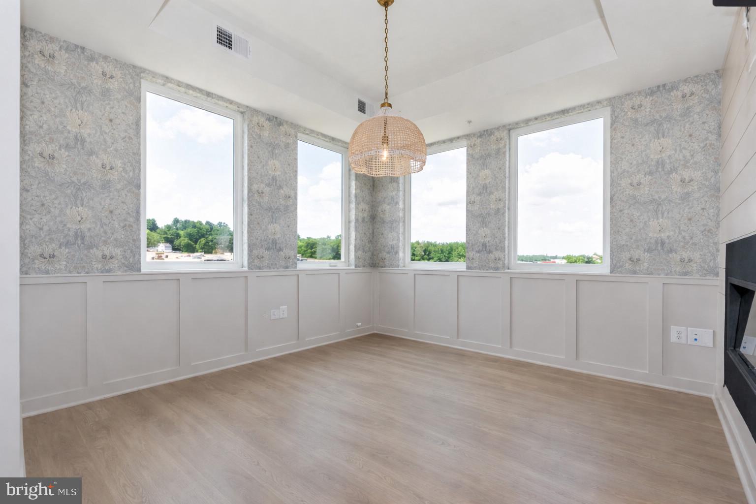 GAMBRILL GLENN - Residential