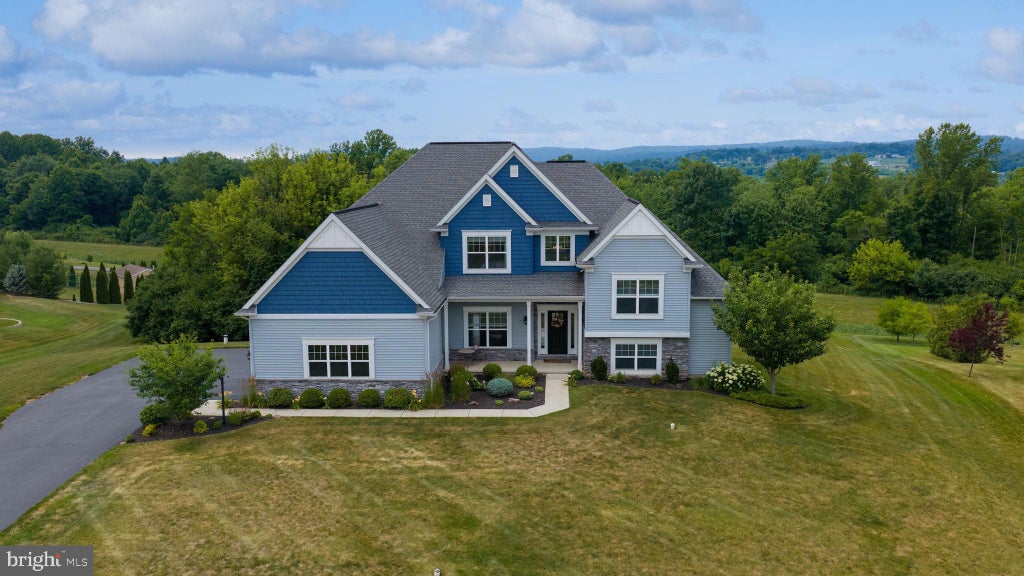 Photo of 204 Mustang Trail, REINHOLDS, PA 17569 (MLS # PALA2090374)
