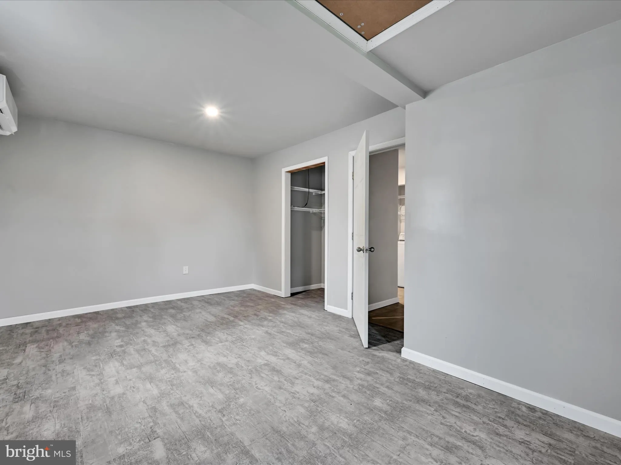 Kinzers, Pennsylvania 17535, United States, 3 Bedrooms Bedrooms, ,2 BathroomsBathrooms,Residential,Active,215282