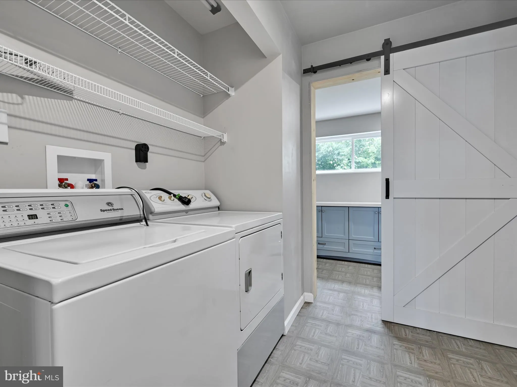 Kinzers, Pennsylvania 17535, United States, 3 Bedrooms Bedrooms, ,2 BathroomsBathrooms,Residential,Active,215282