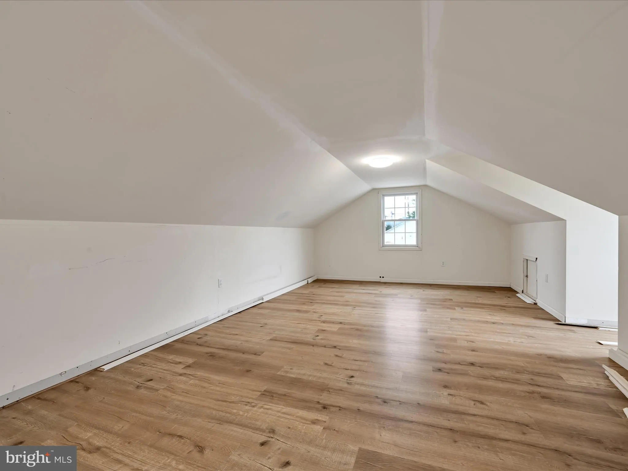 Kinzers, Pennsylvania 17535, United States, 3 Bedrooms Bedrooms, ,2 BathroomsBathrooms,Residential,Active,215282