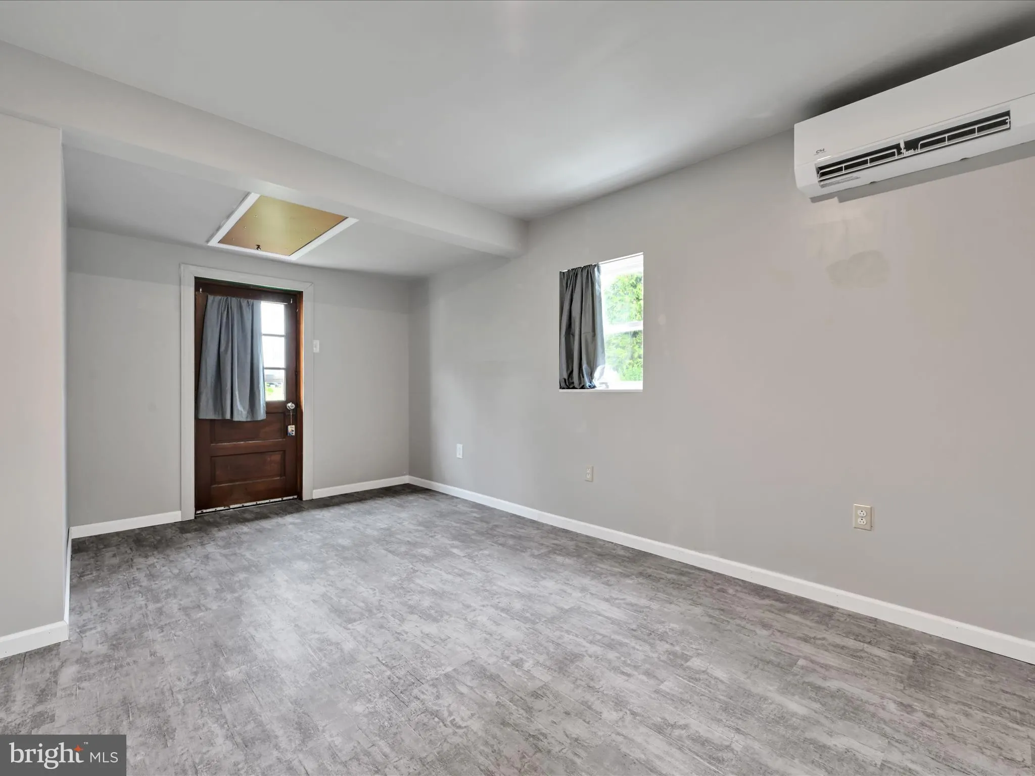 Kinzers, Pennsylvania 17535, United States, 3 Bedrooms Bedrooms, ,2 BathroomsBathrooms,Residential,Active,215282