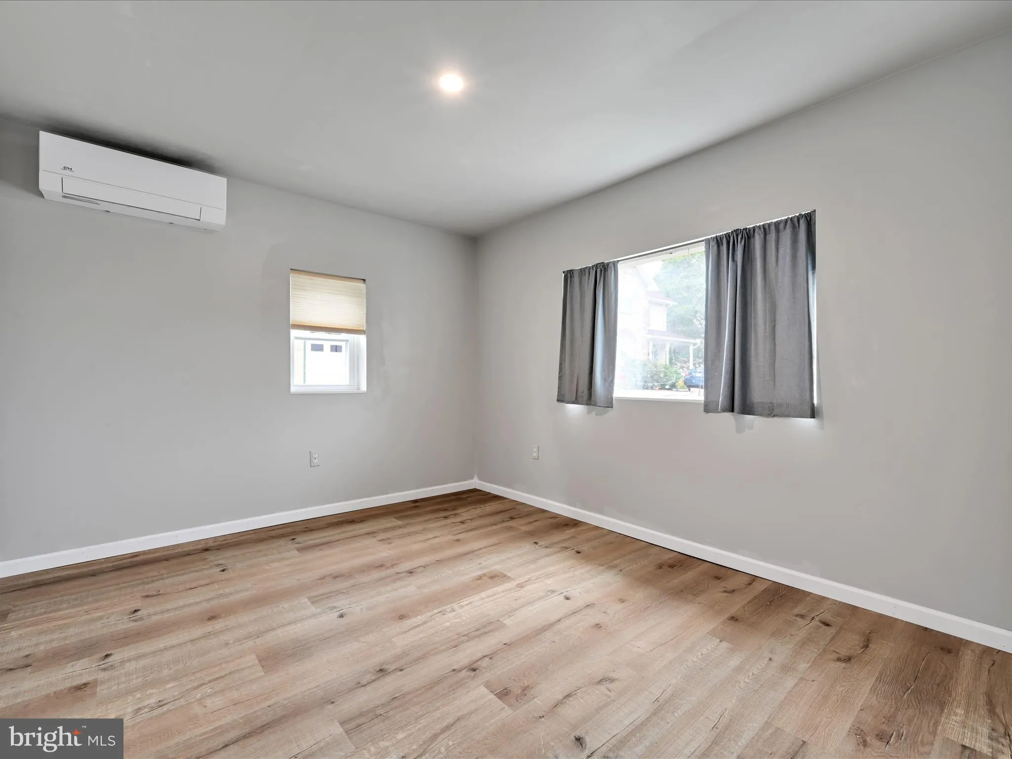 Kinzers, Pennsylvania 17535, United States, 3 Bedrooms Bedrooms, ,2 BathroomsBathrooms,Residential,Active,215282