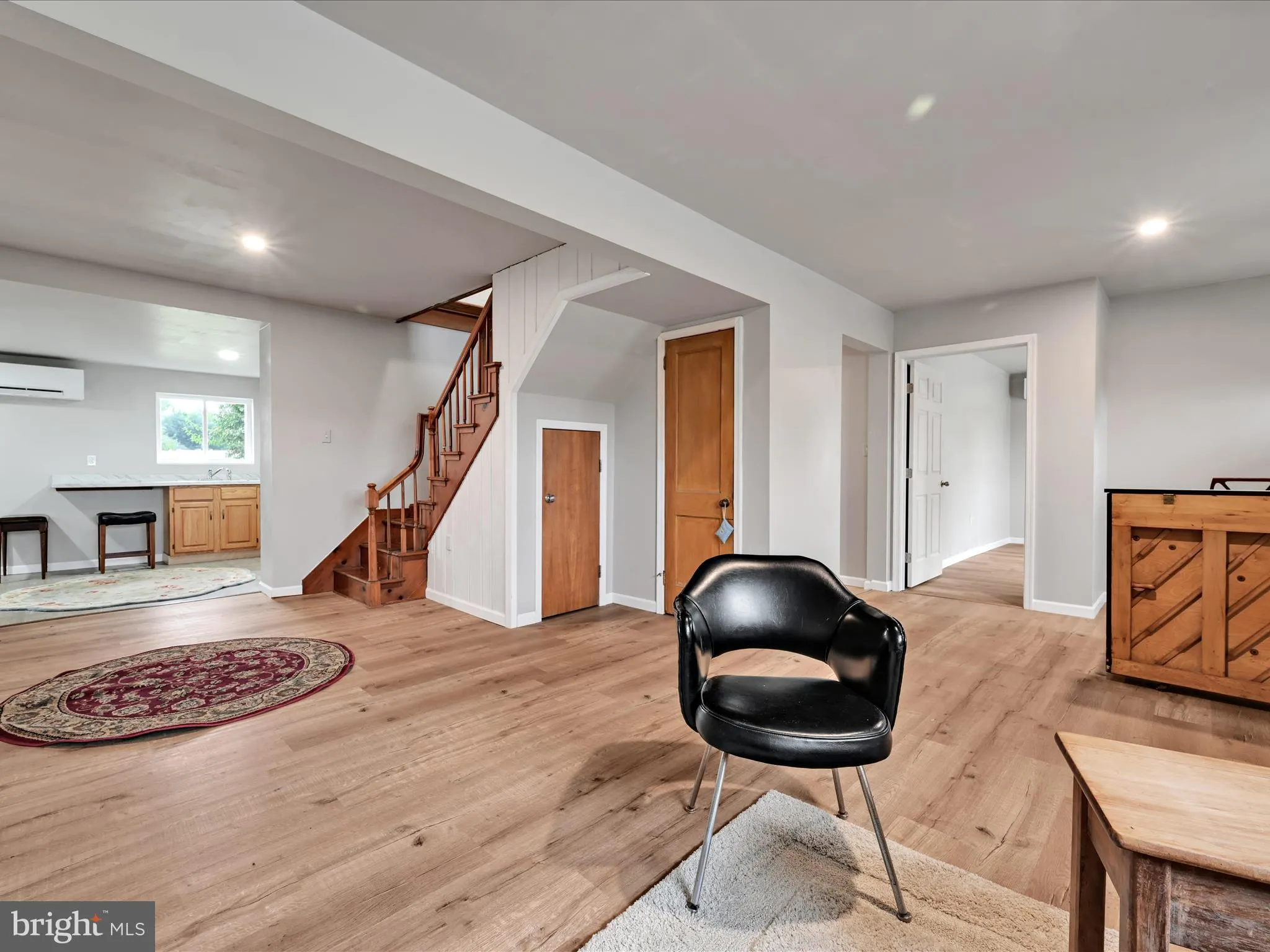 Kinzers, Pennsylvania 17535, United States, 3 Bedrooms Bedrooms, ,2 BathroomsBathrooms,Residential,Active,215282