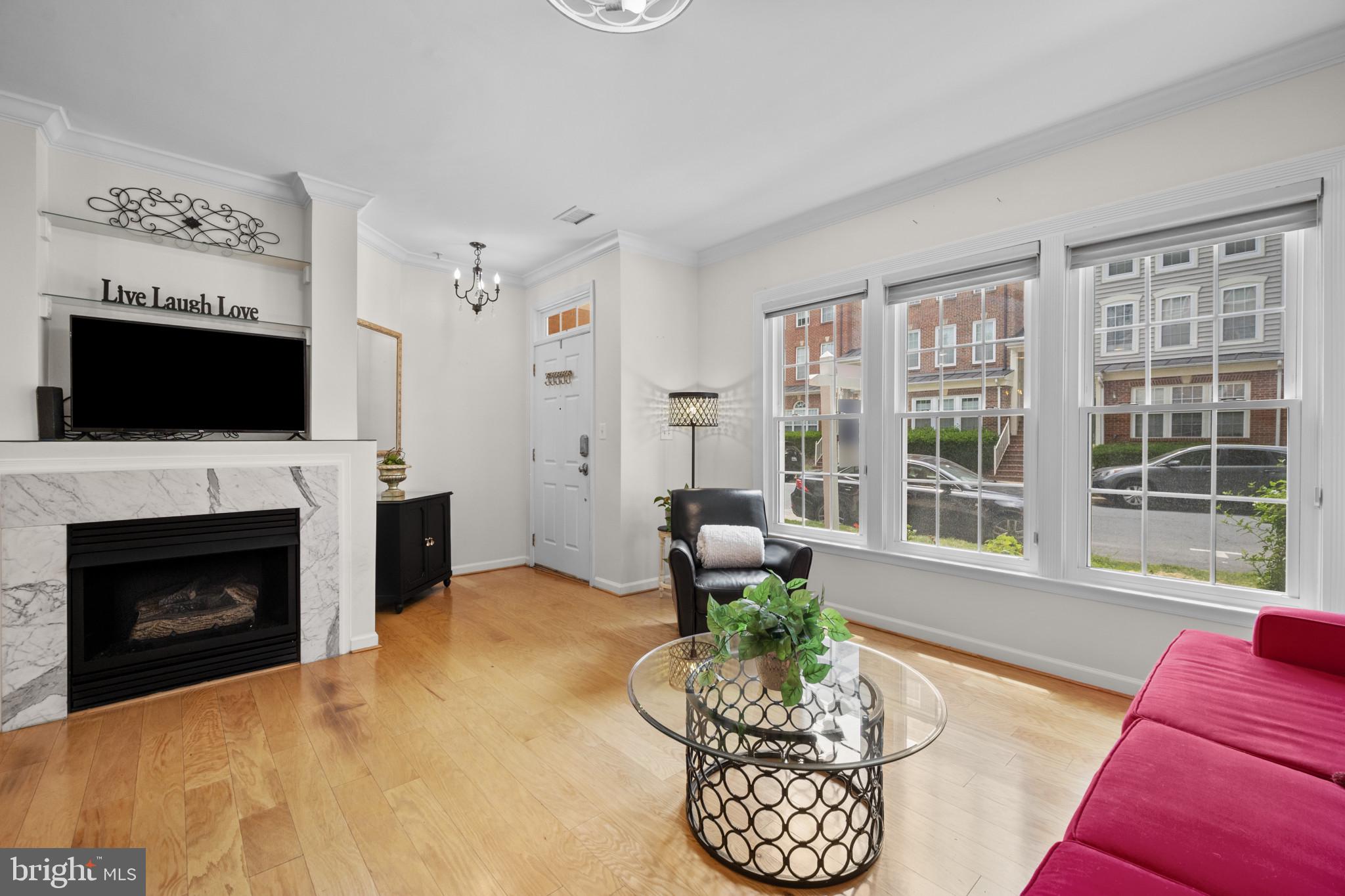 LAKELANDS - Residential