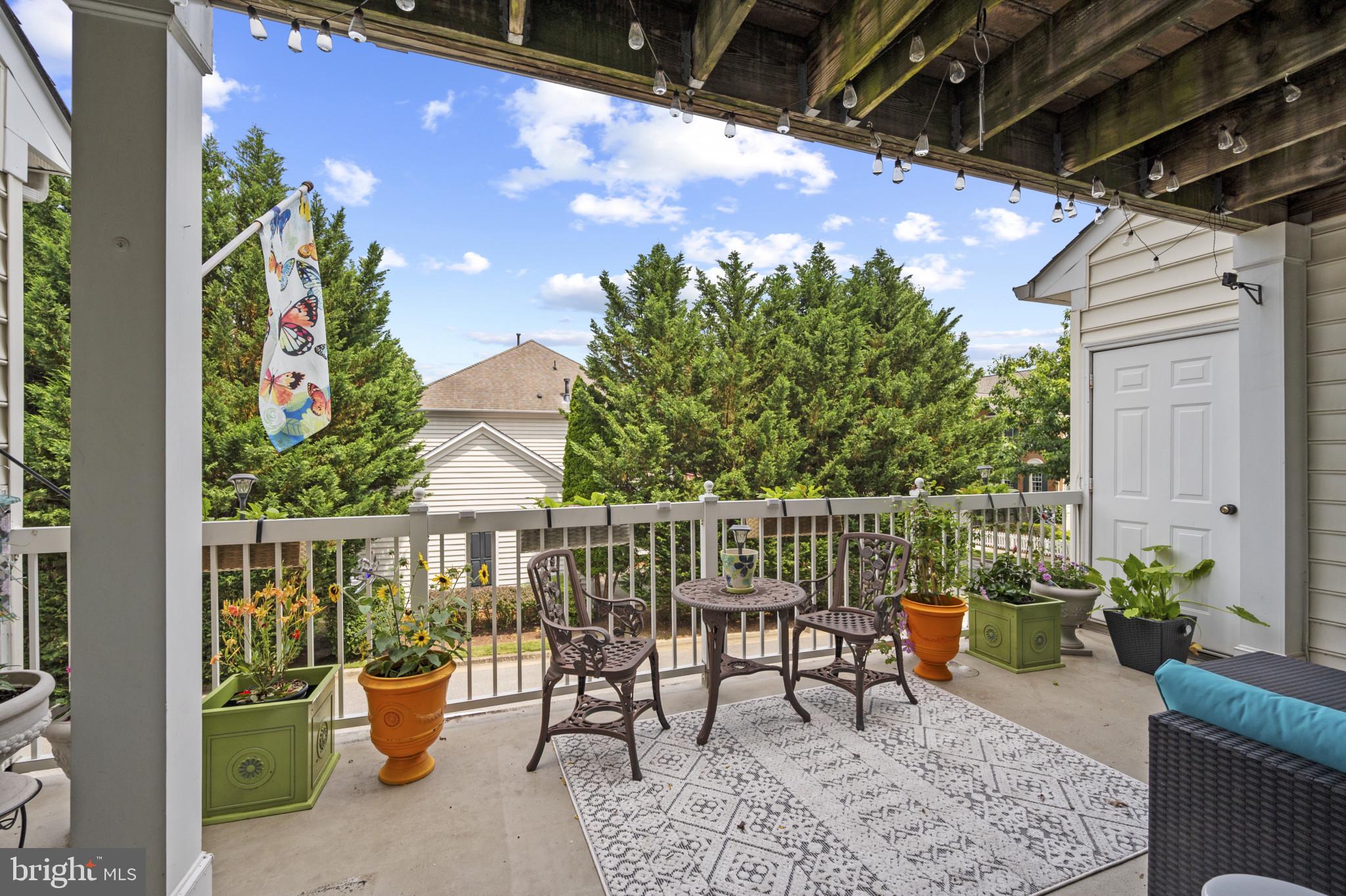 LAKELANDS - Residential