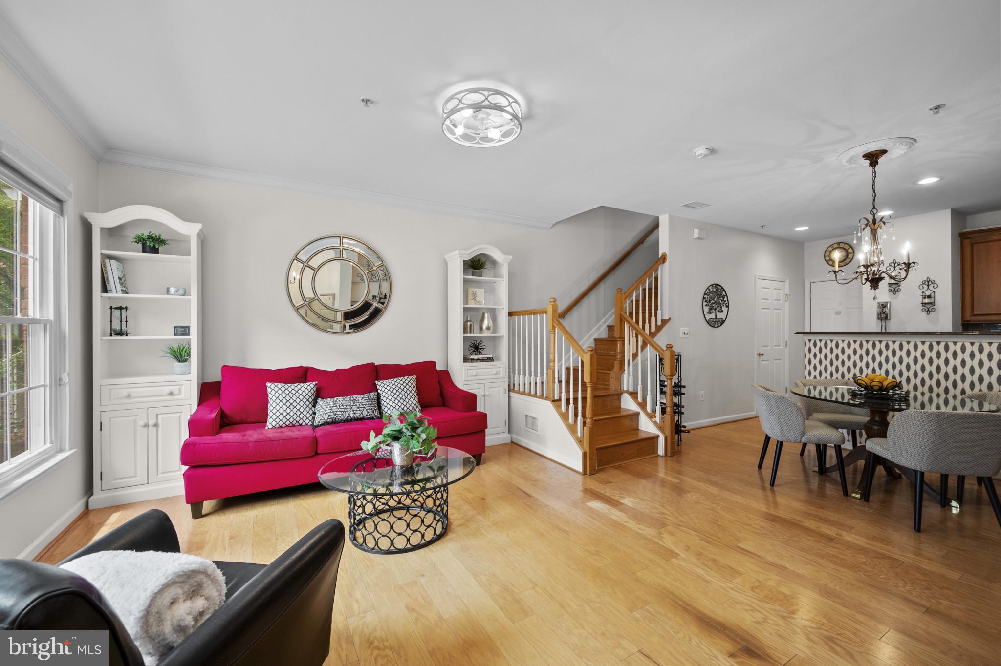 LAKELANDS - Residential