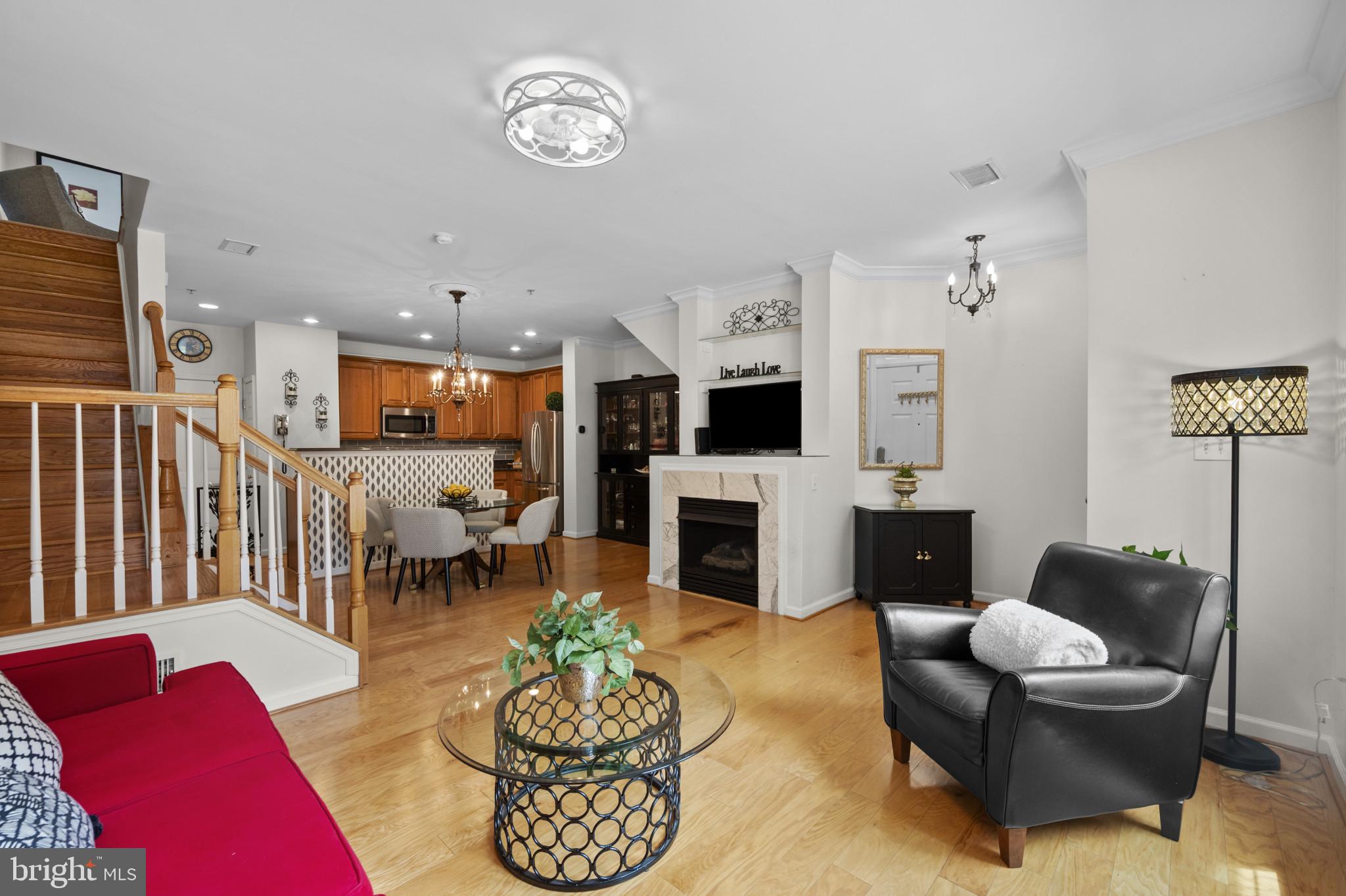 LAKELANDS - Residential