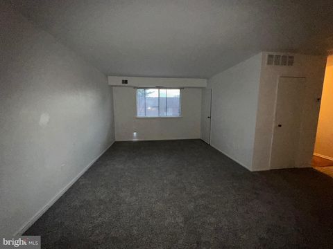 9921 BUSTLETON AVENUE 00 R10 PHILADELPHIA PA 19115