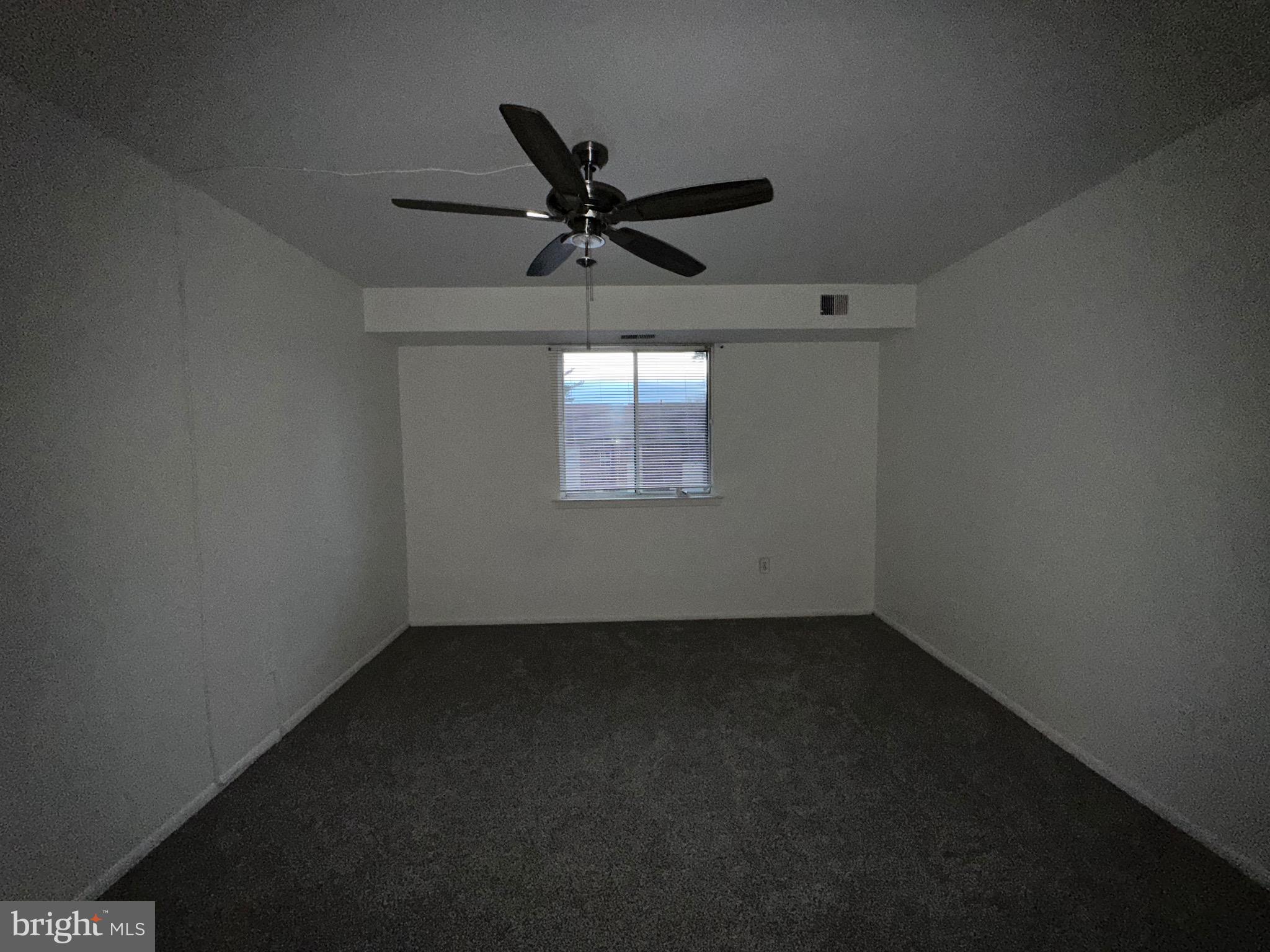 9921 BUSTLETON AVENUE 00 R10