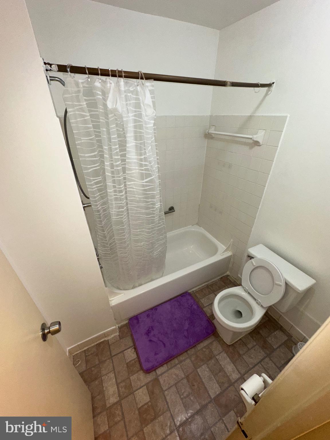 BUSTLETON - Residential