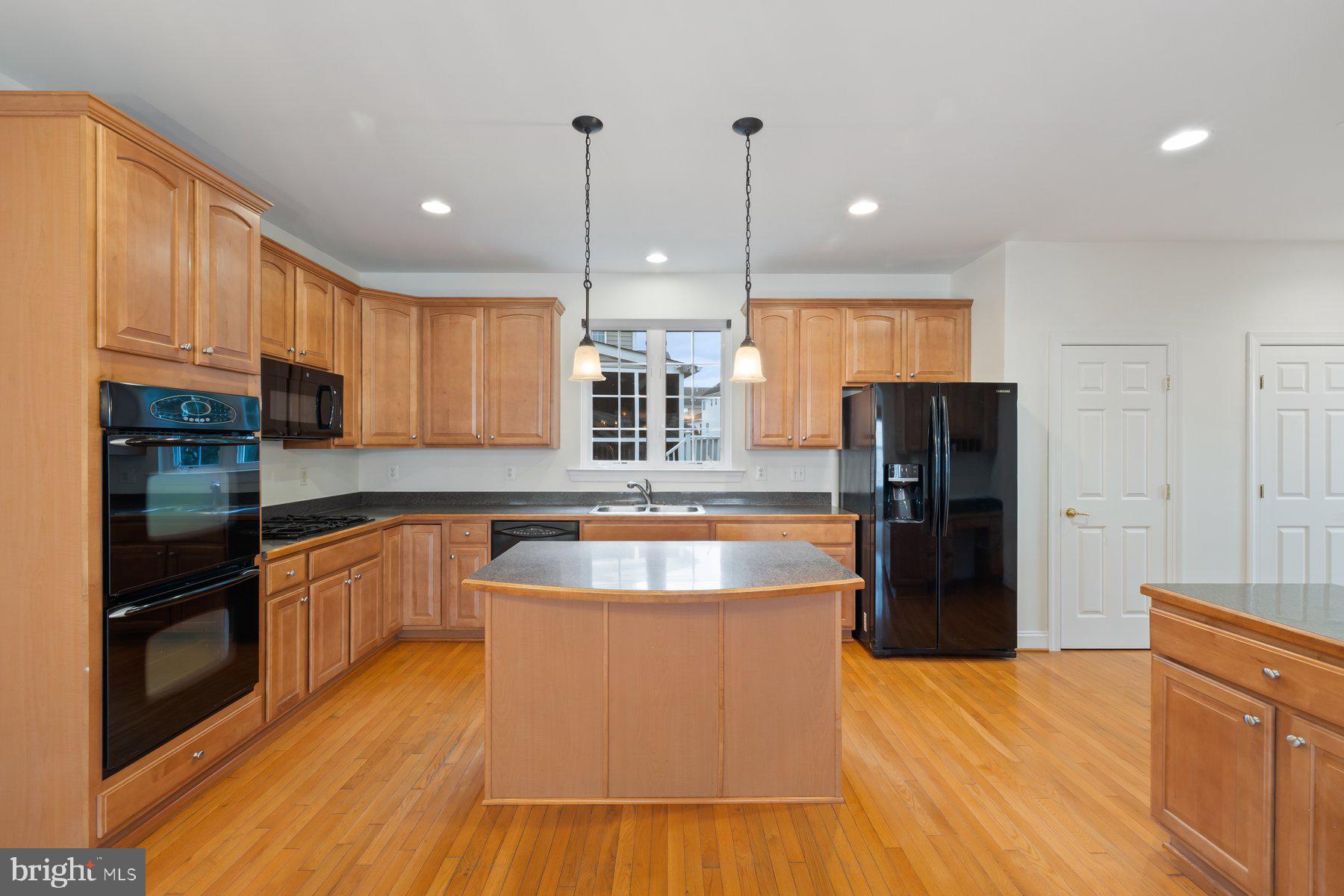 BRINKLEY MANOR - Residential