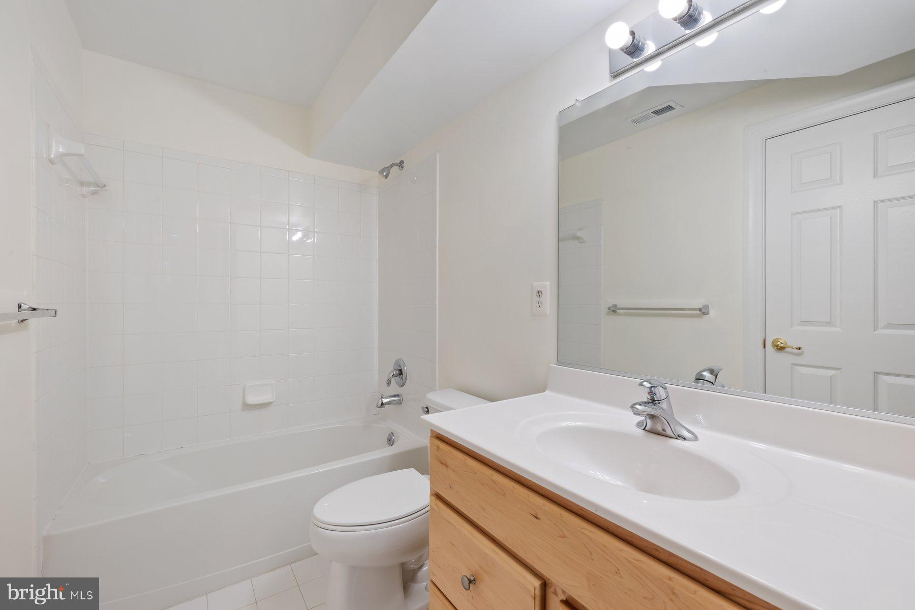 BRINKLEY MANOR - Residential