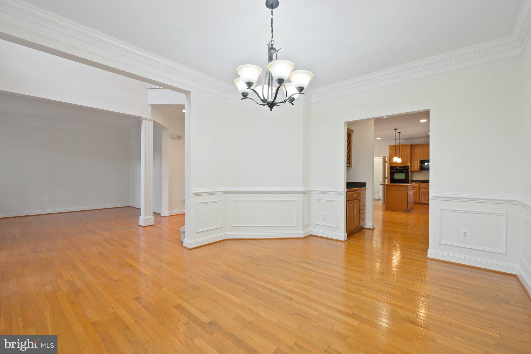 BRINKLEY MANOR - Residential