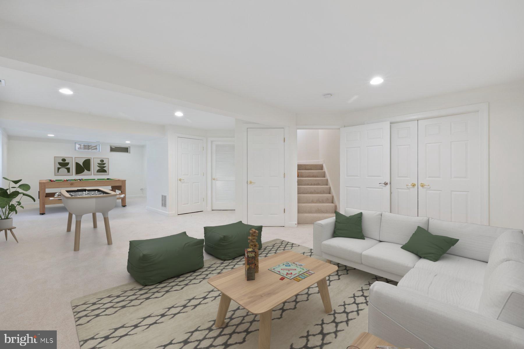 BRINKLEY MANOR - Residential