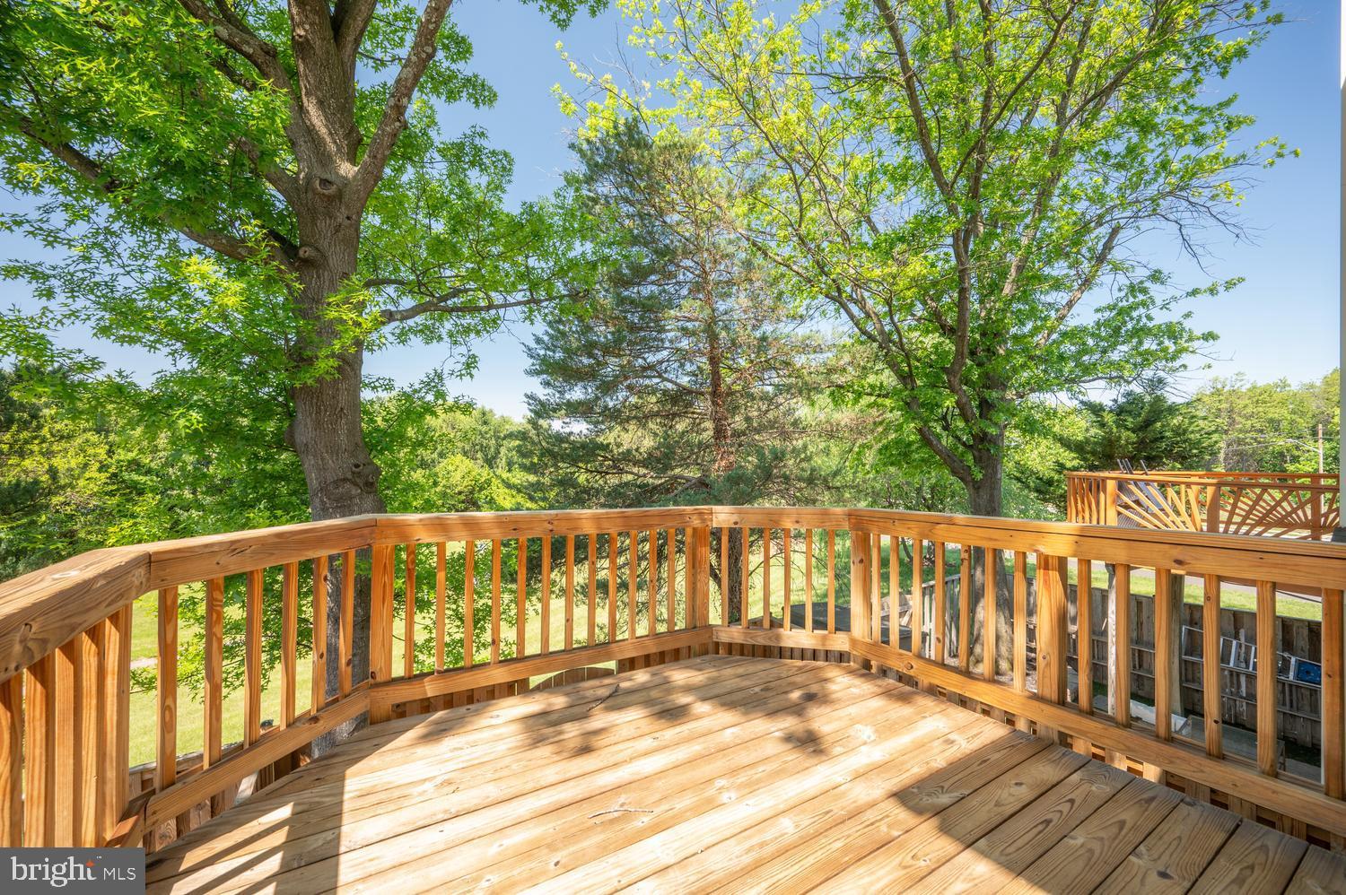 WINDING RIDGE - Residential