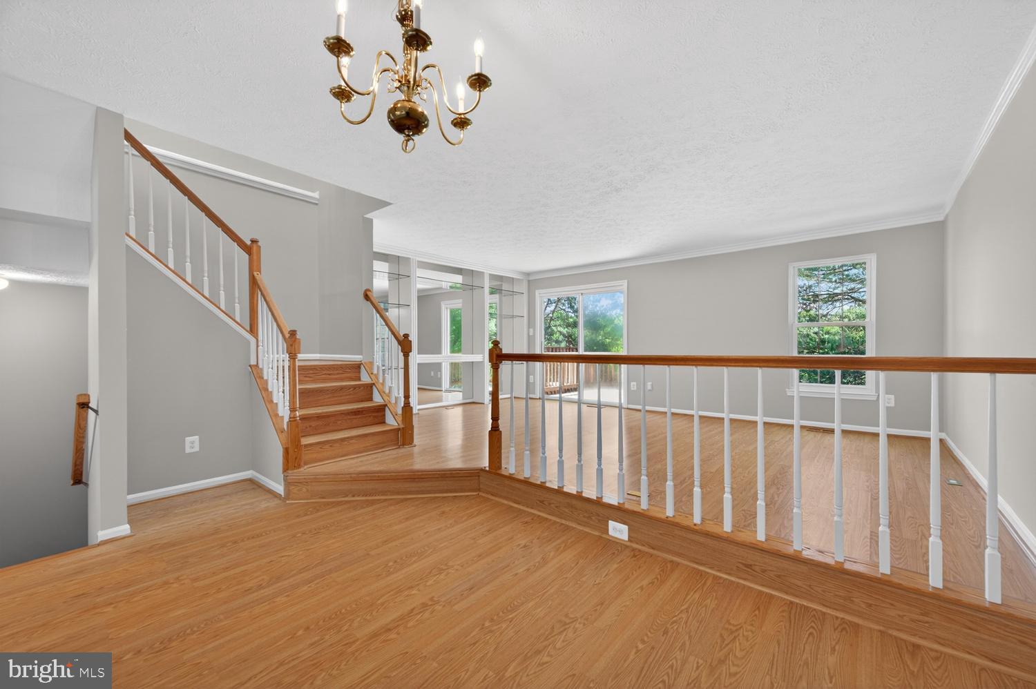 WINDING RIDGE - Residential