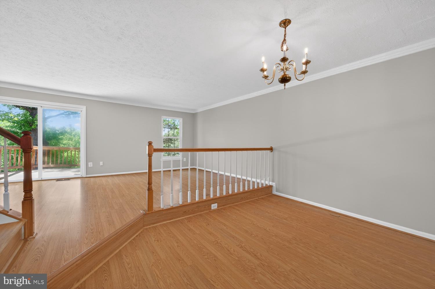 WINDING RIDGE - Residential