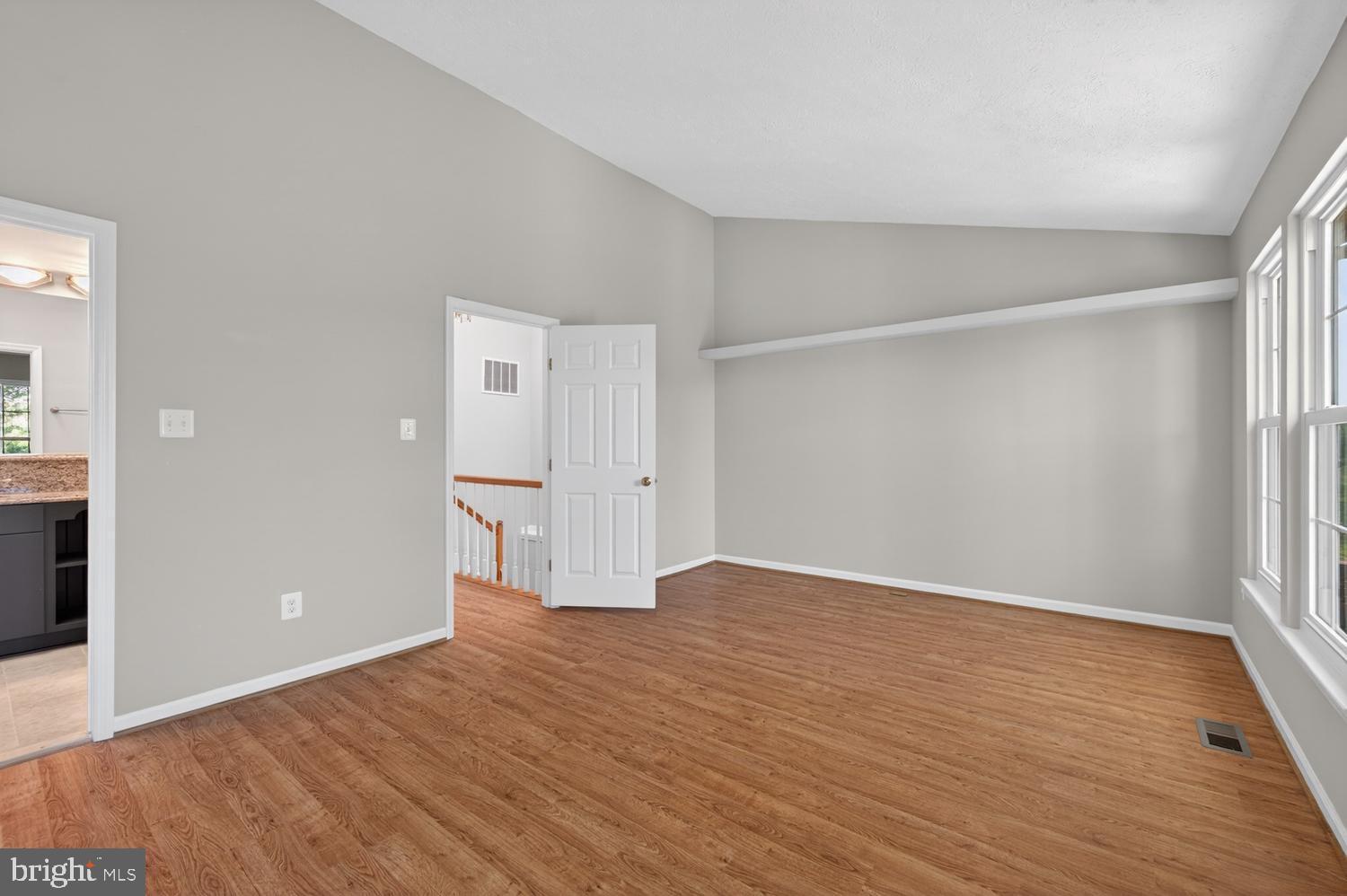 WINDING RIDGE - Residential