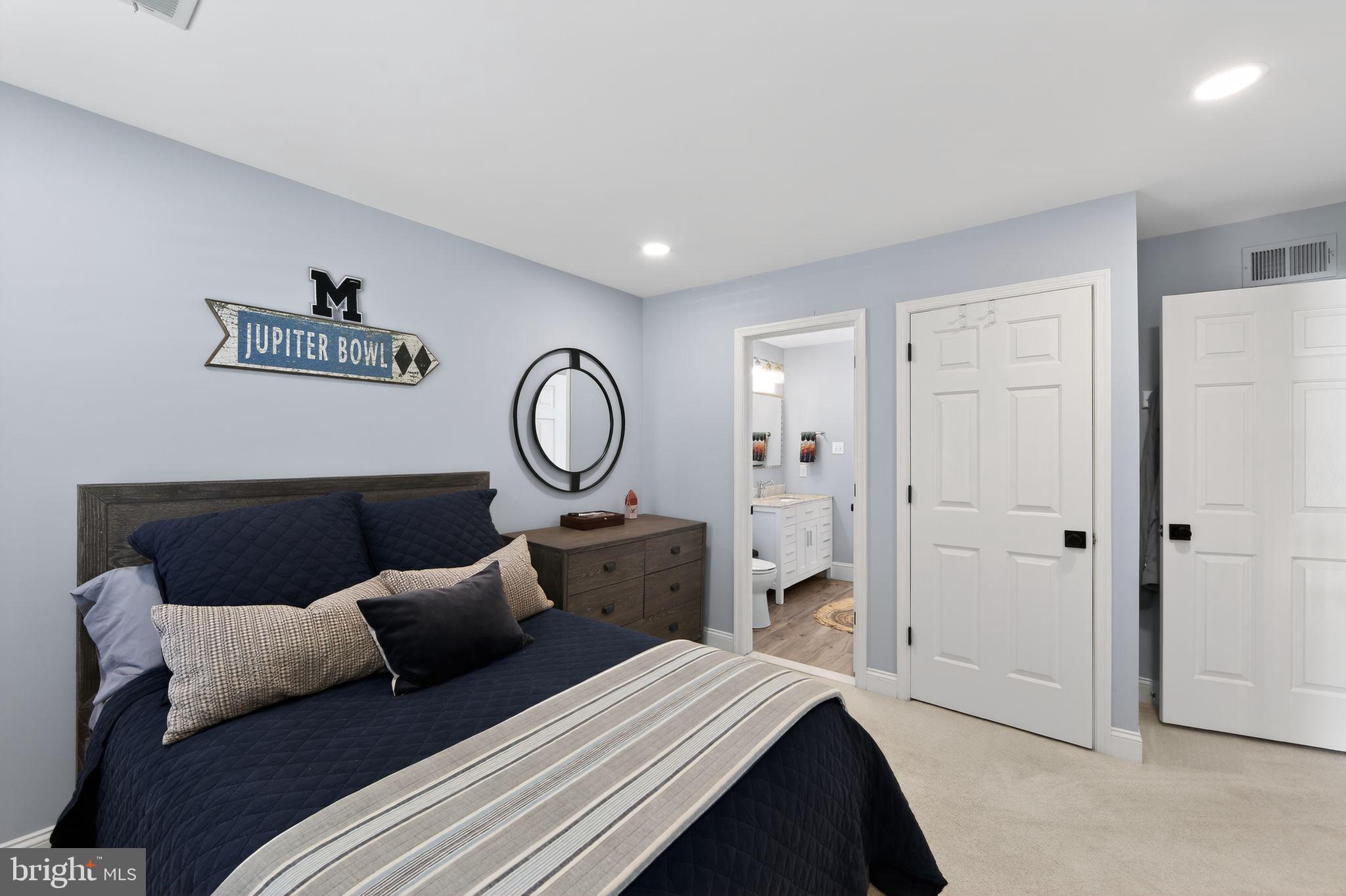 OAKWOOD - Residential