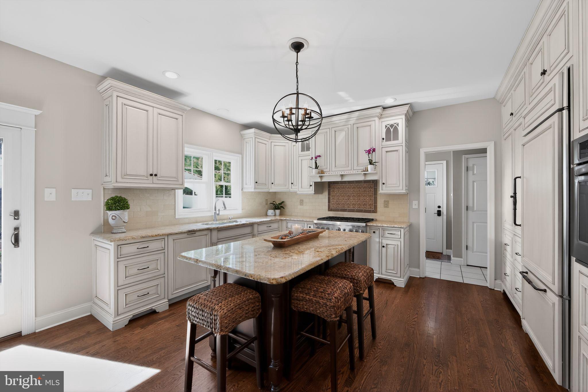 OAKWOOD - Residential