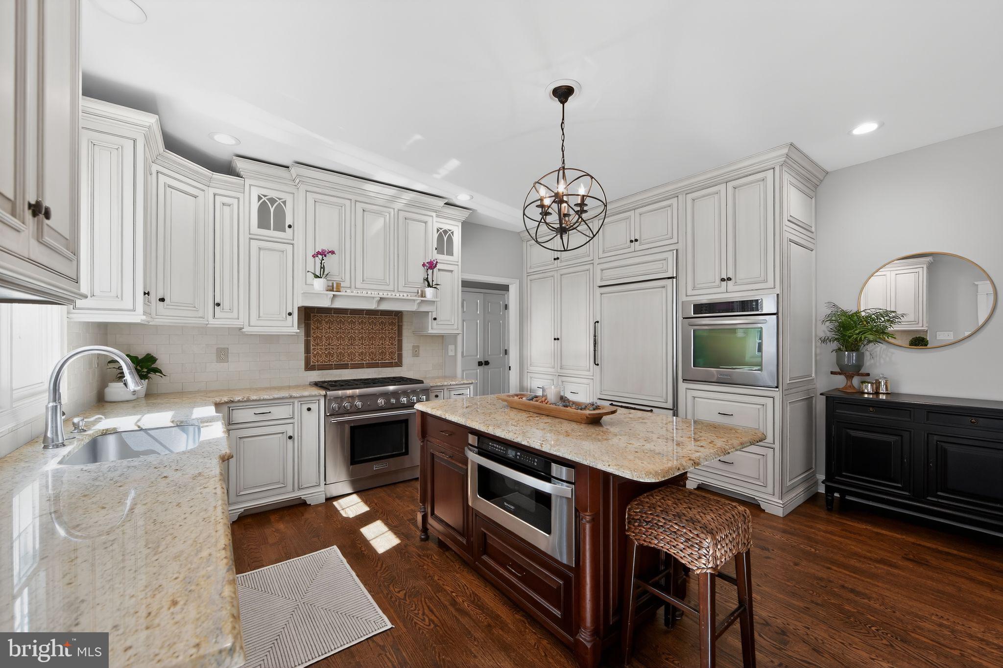 OAKWOOD - Residential