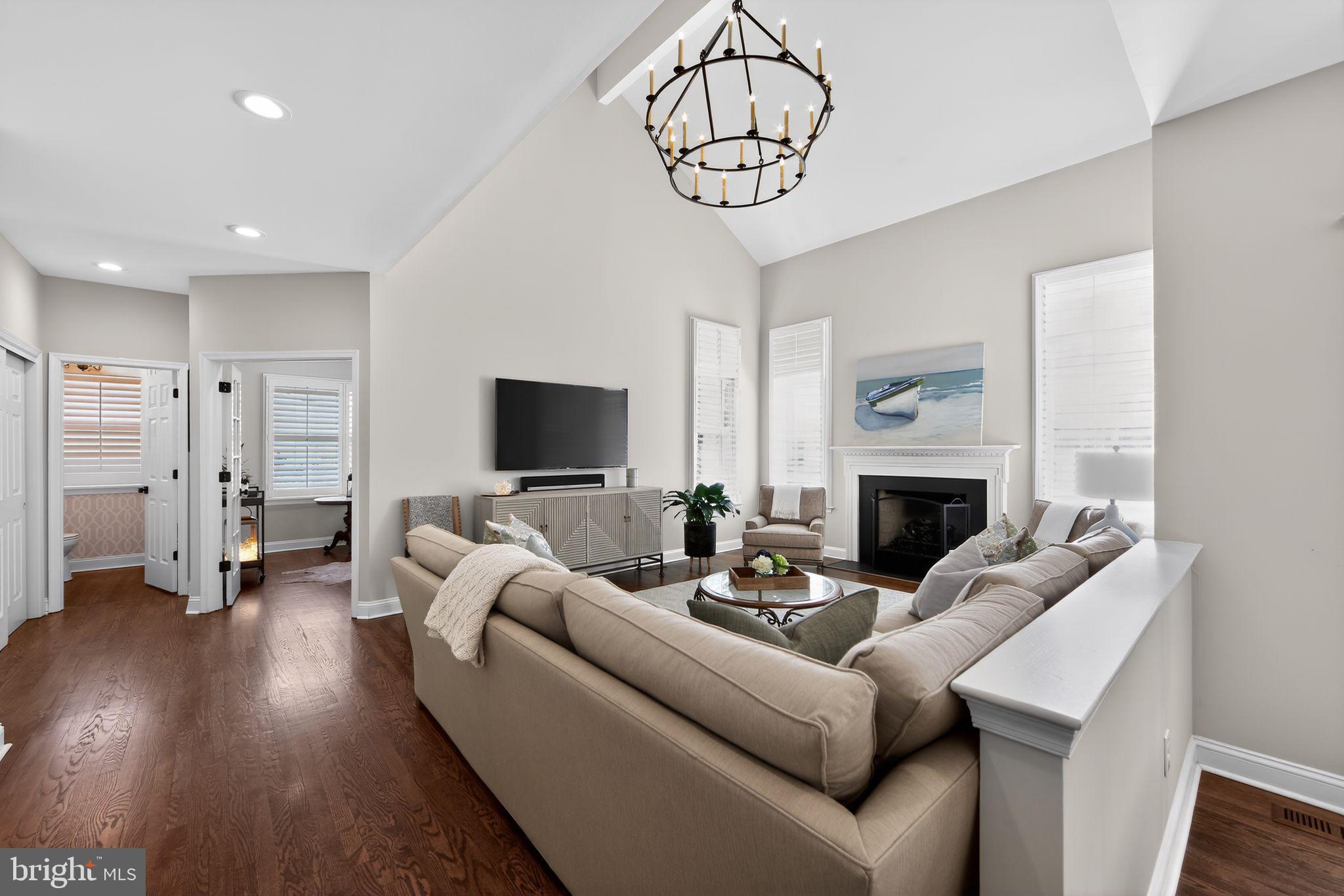 OAKWOOD - Residential