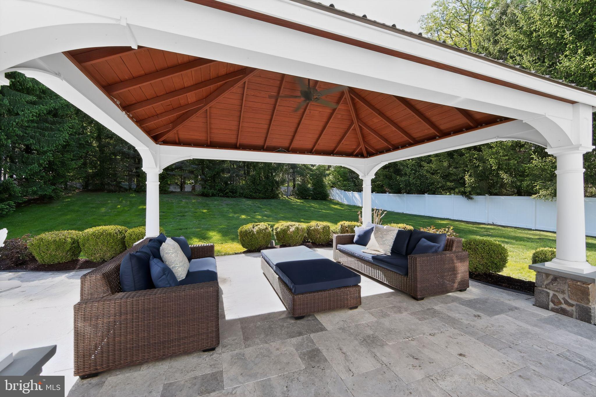 OAKWOOD - Residential