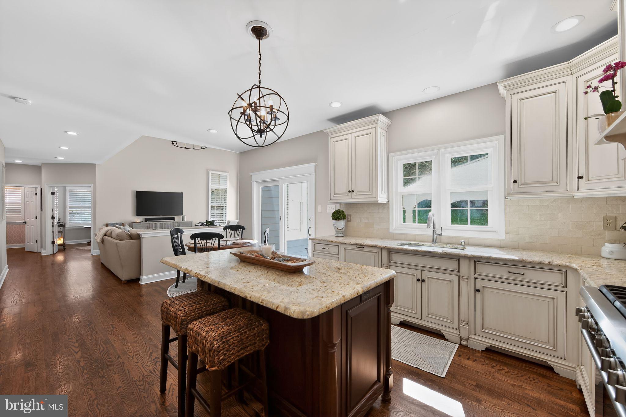 OAKWOOD - Residential