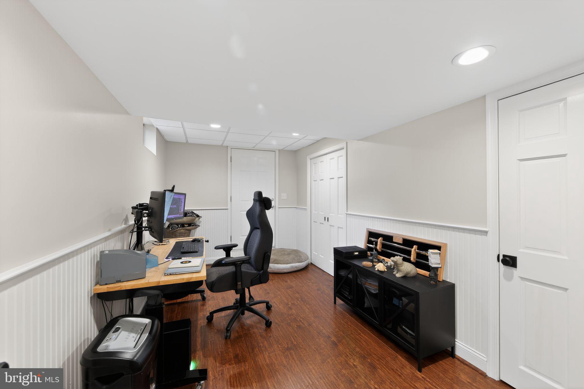 OAKWOOD - Residential