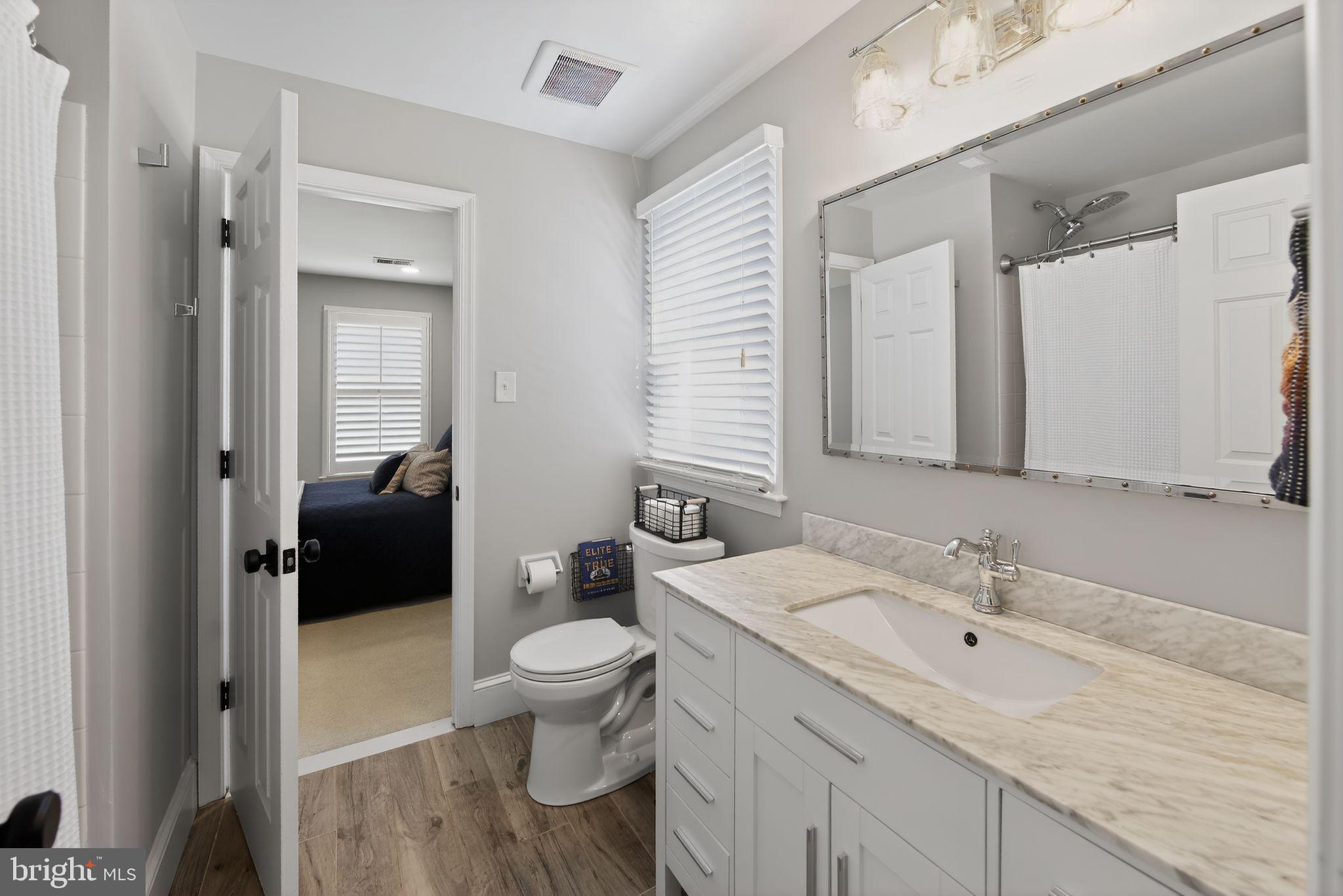 OAKWOOD - Residential