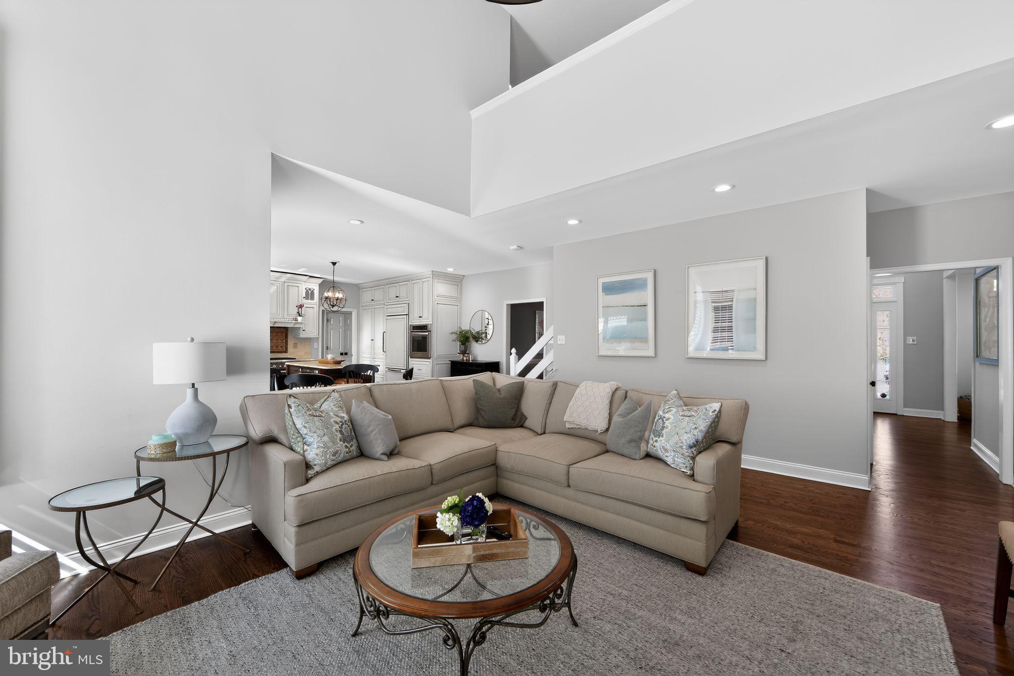 OAKWOOD - Residential