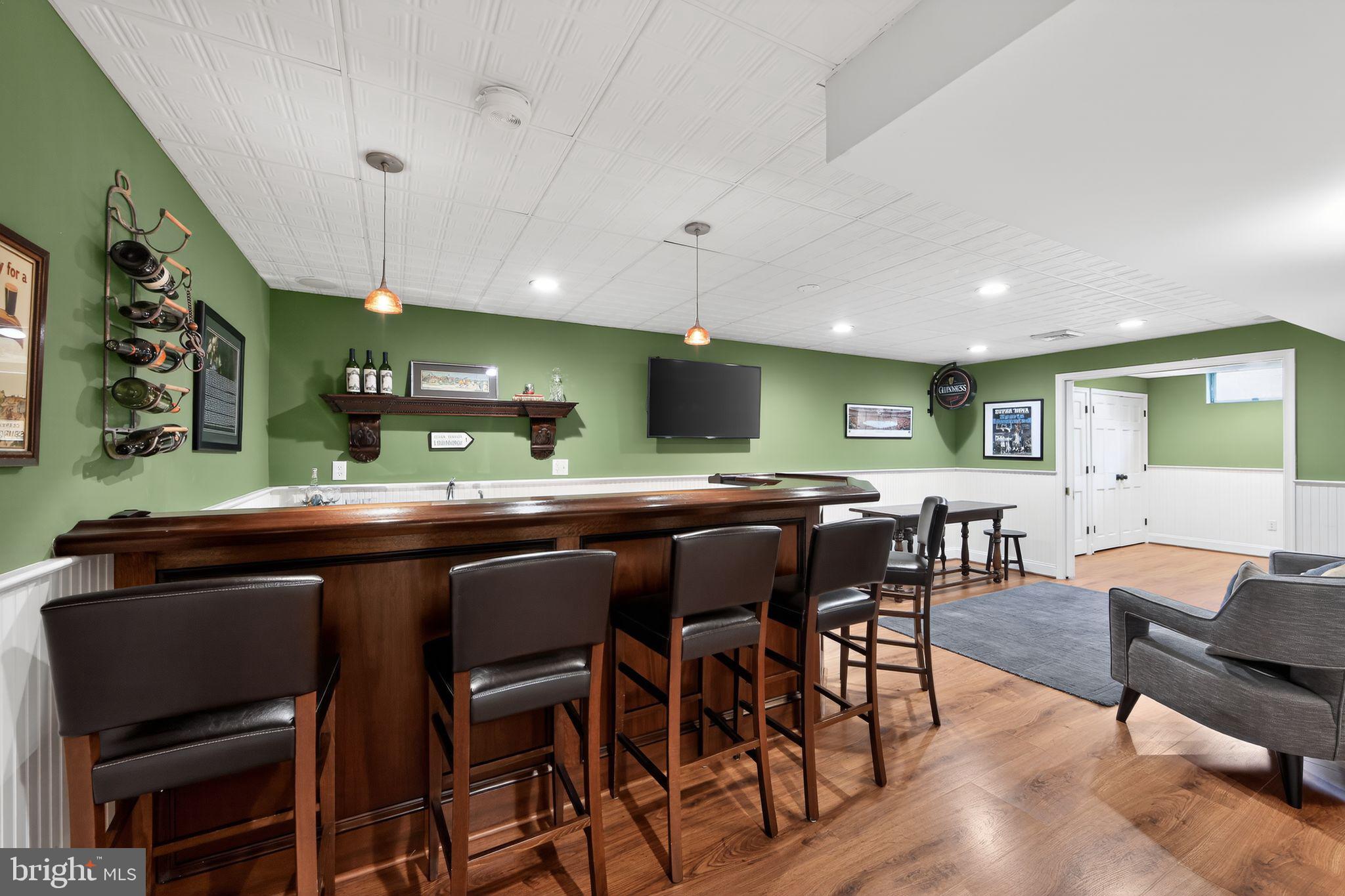 OAKWOOD - Residential