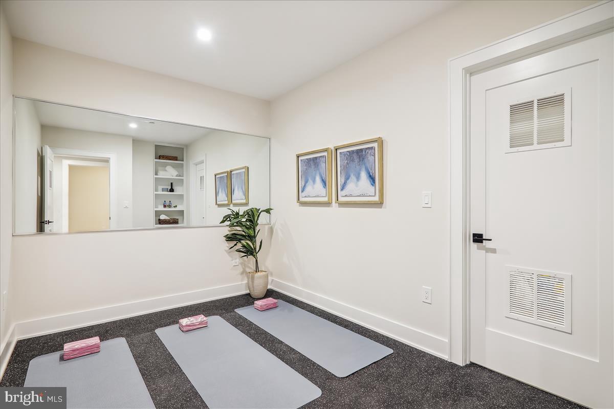 MARYMOUNT - Residential