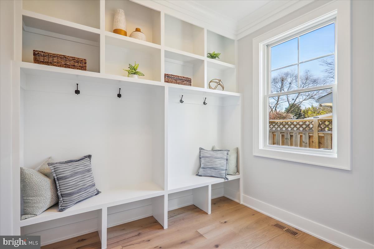 MARYMOUNT - Residential