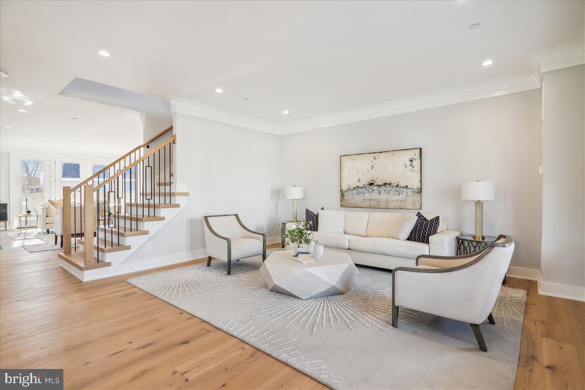 MARYMOUNT - Residential