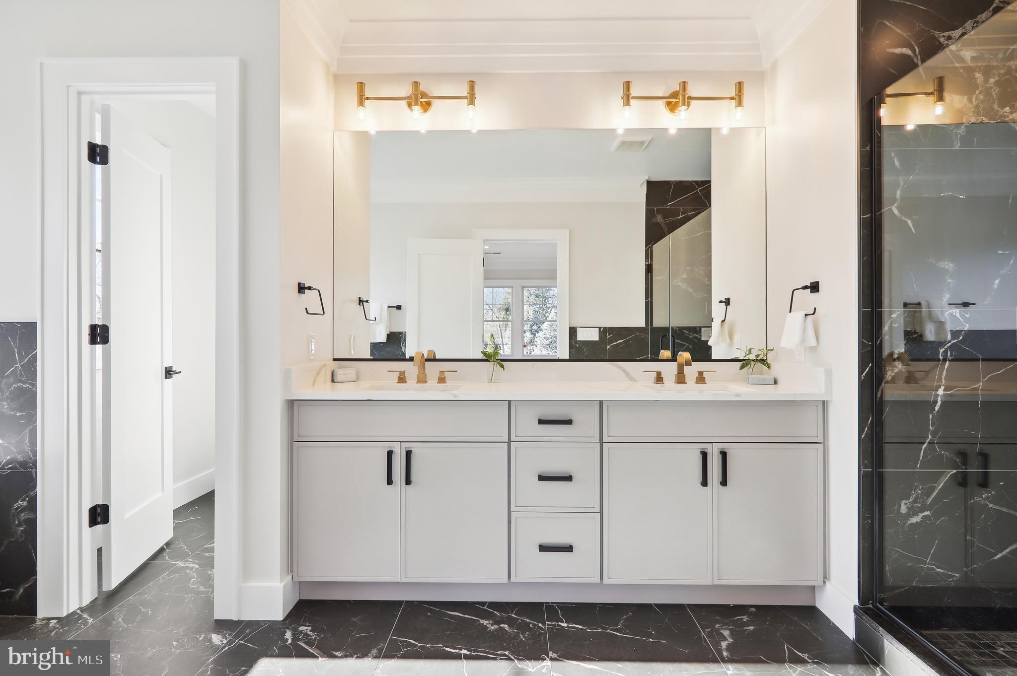 MARYMOUNT - Residential