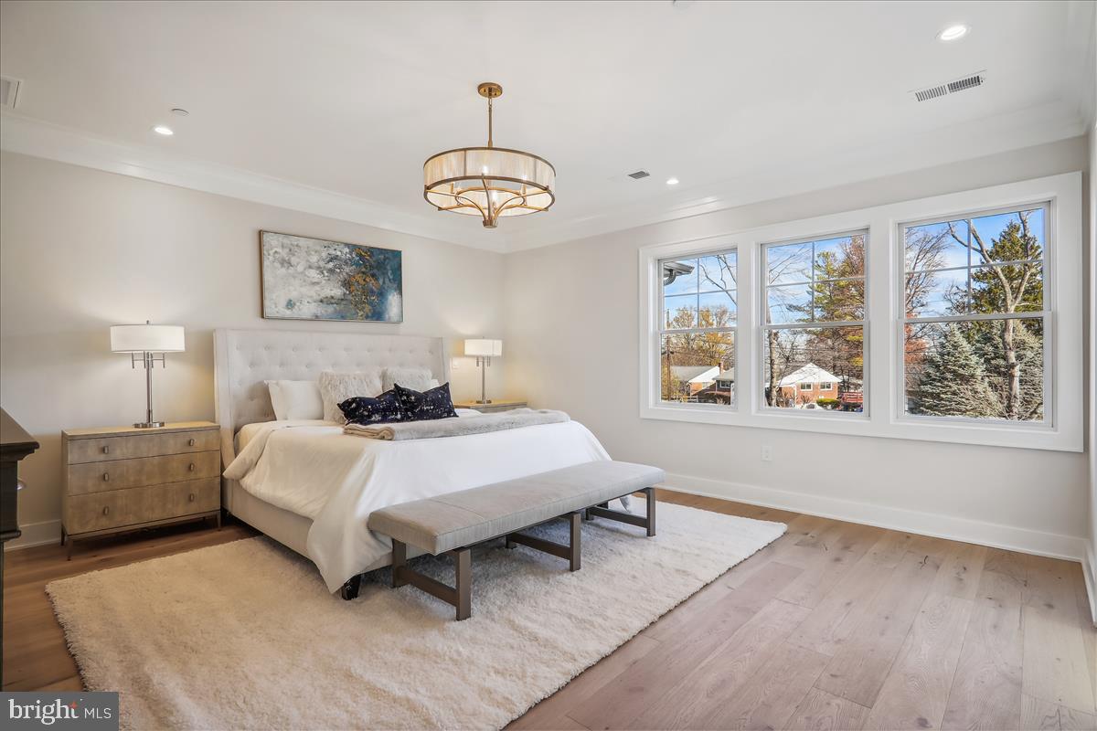 MARYMOUNT - Residential