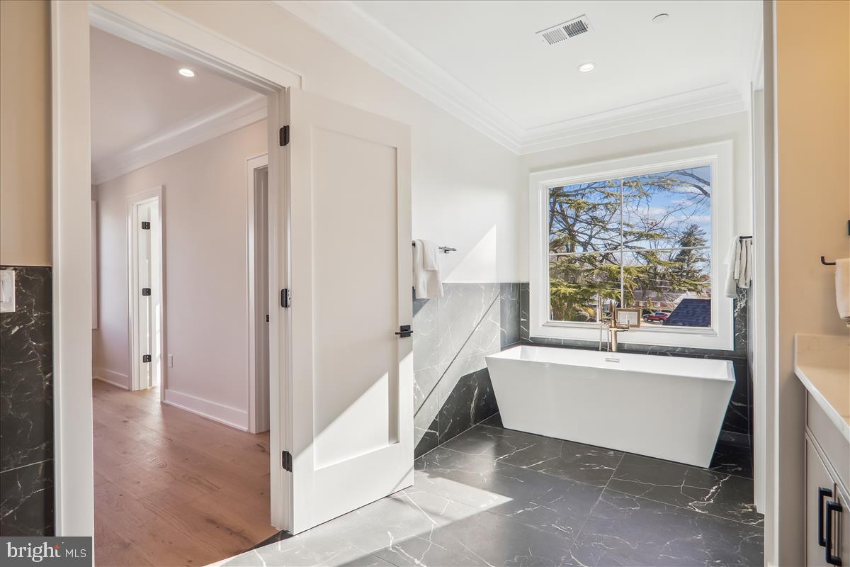 MARYMOUNT - Residential