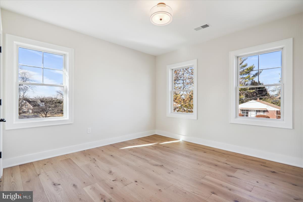 MARYMOUNT - Residential