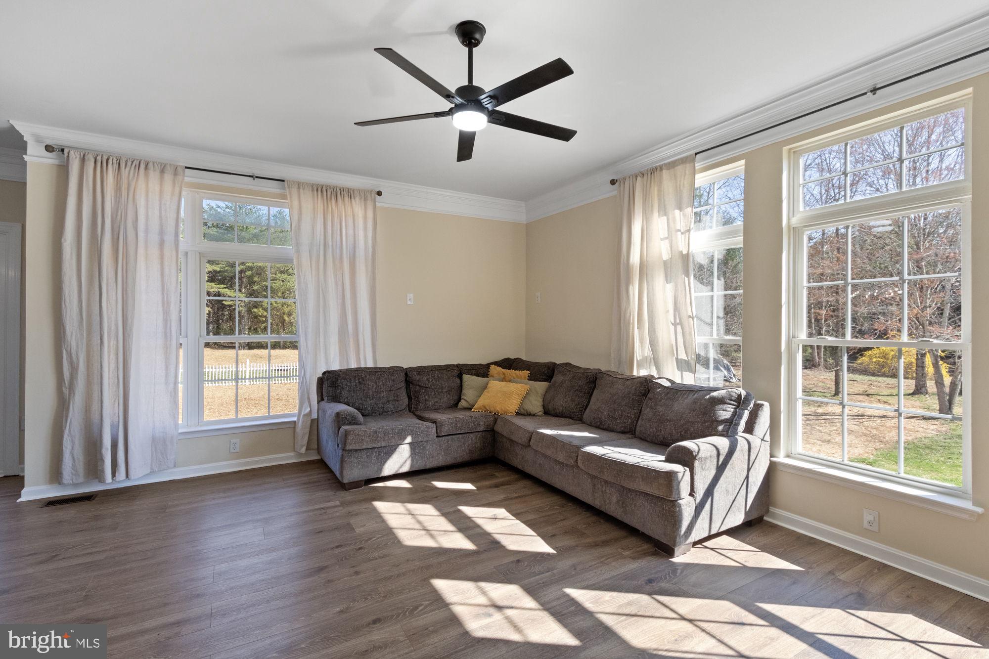 LOGAN HEIGHTS - Residential