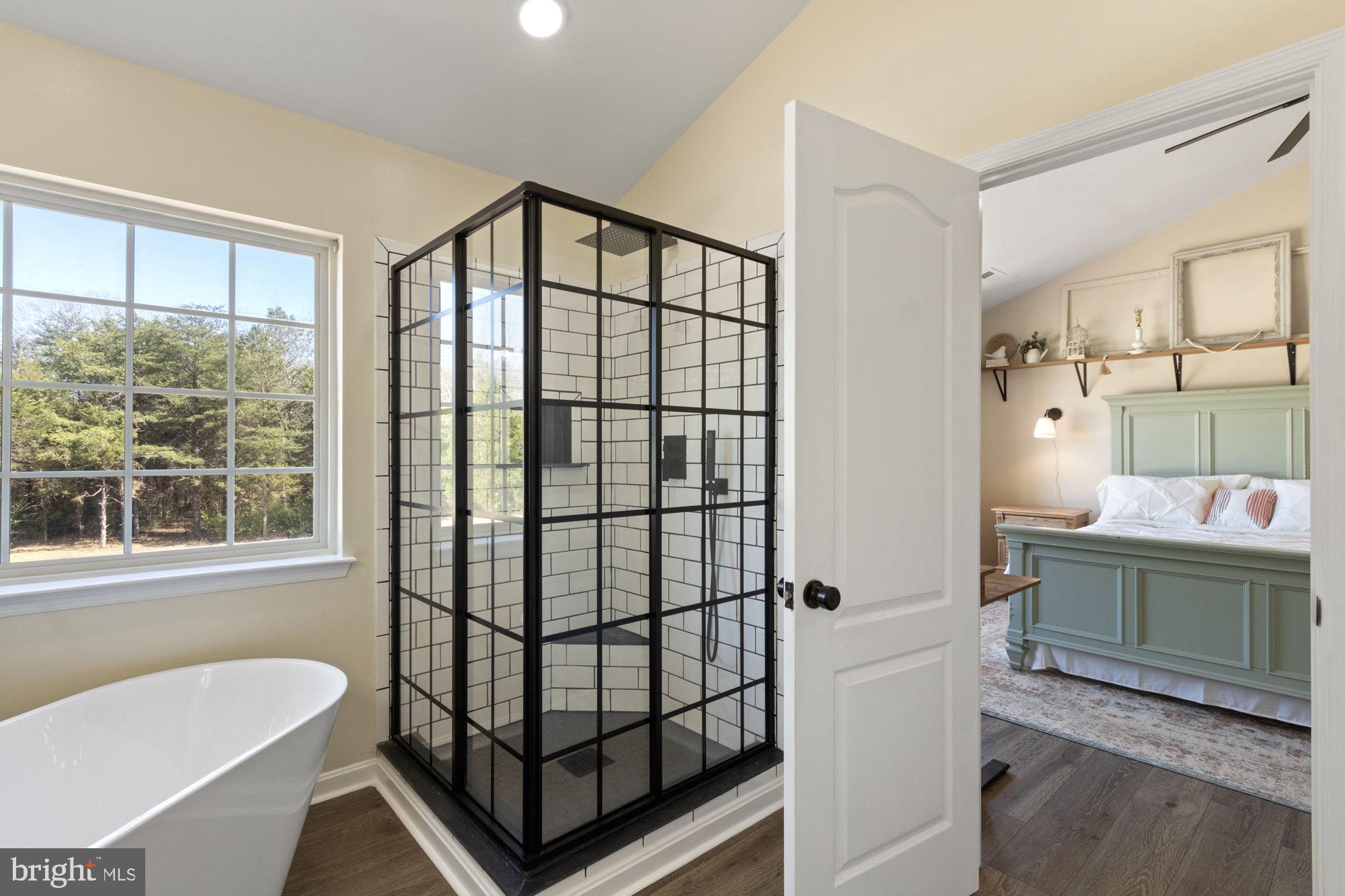 LOGAN HEIGHTS - Residential